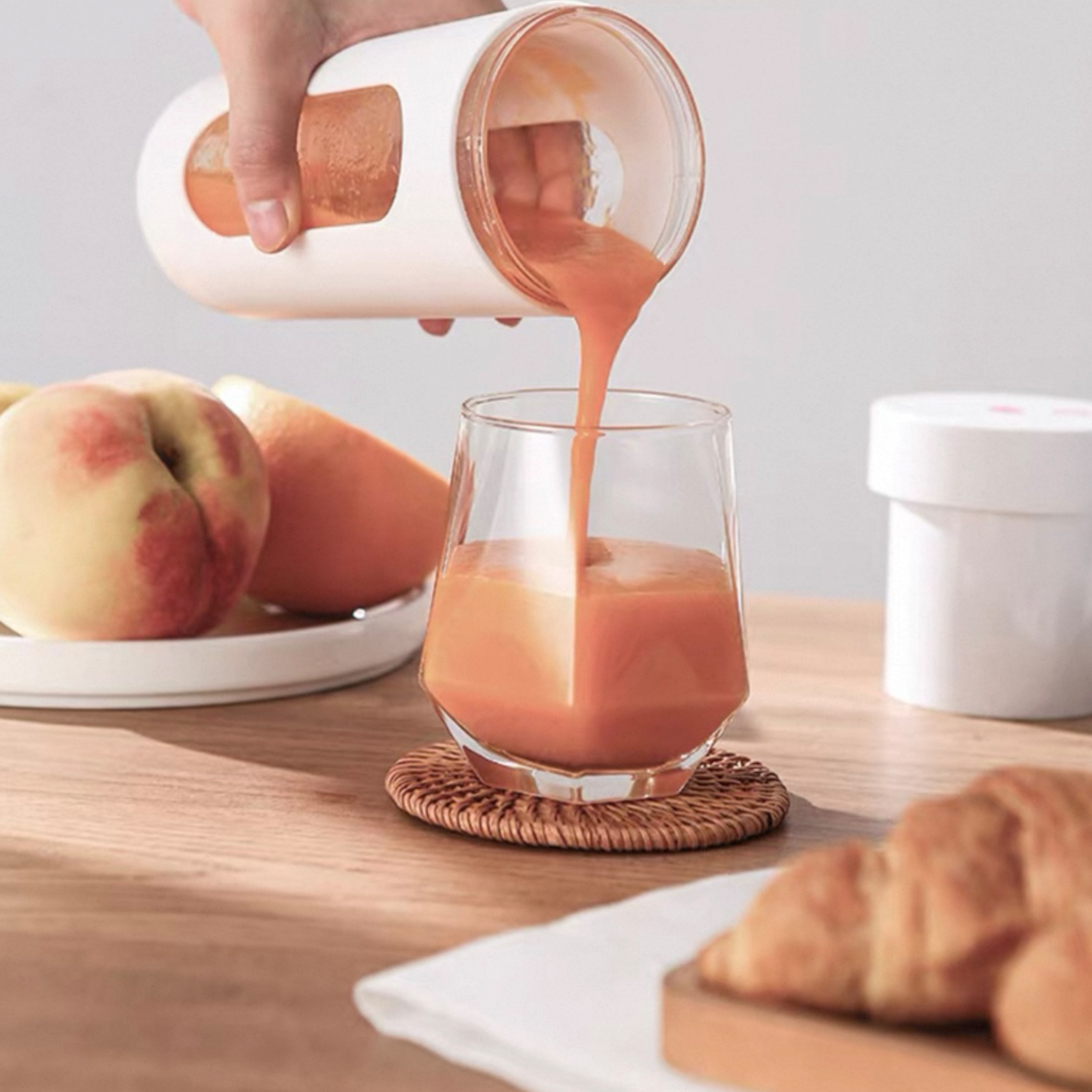 FreshGo Portable Juicer (LS0277) - Image 3